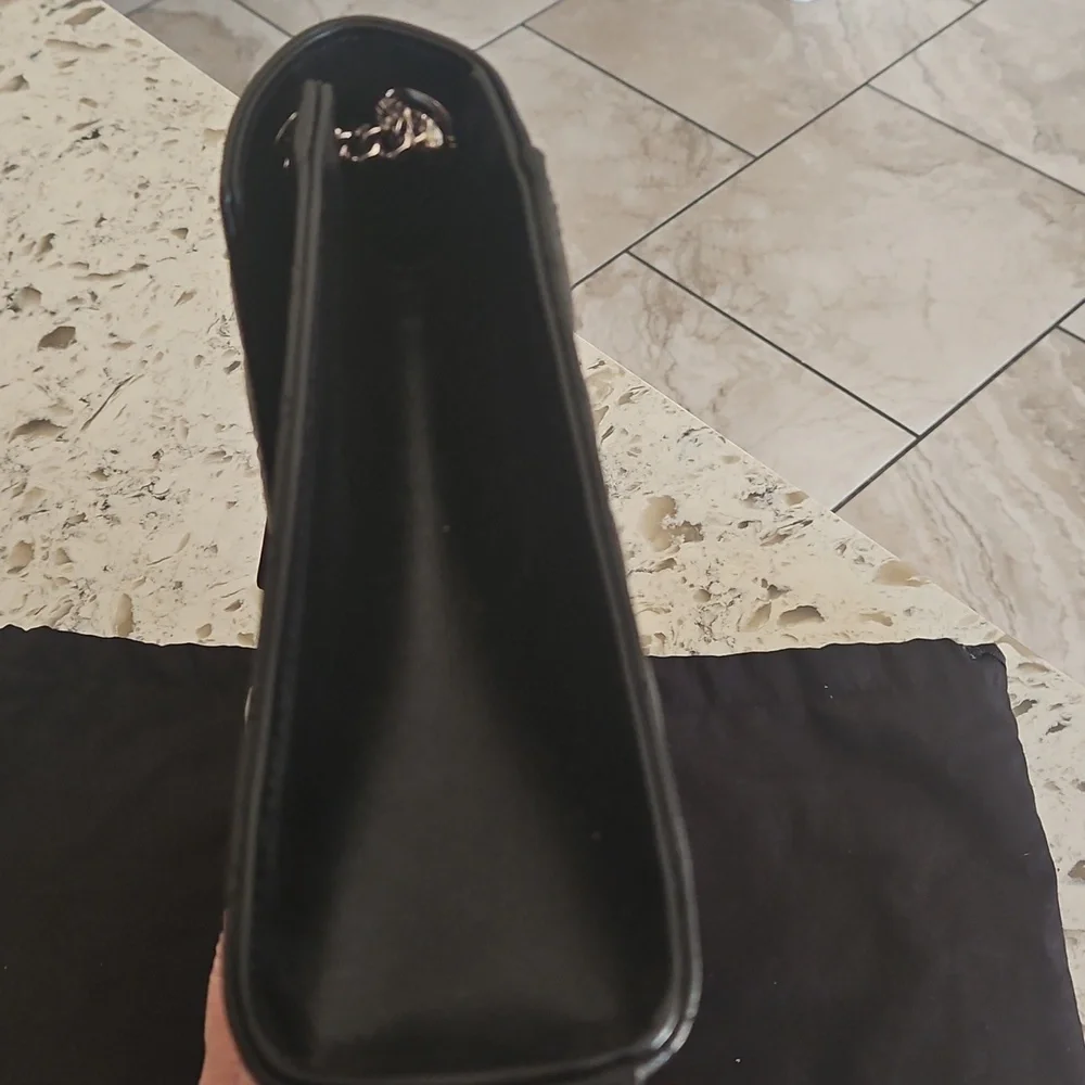 Yves Saint Laurent Black Envelope in Matelasse Lambskin - EUC - Picture 7 of 16